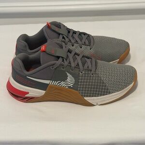 Nike Metcon 7 Training Shoes Gray‎ Red Gum Sole Cross Training Women’s 7.5
